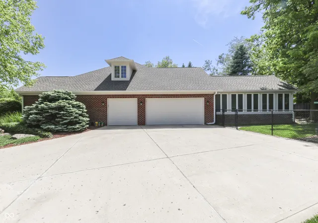 Homes for sale in Indianapolis, IN | 7718 Ashtree Dr, Indianapolis, IN 46259 | MLS# 22101363