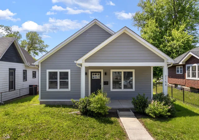 1st image of 2154 N Harding St, Indianapolis, IN 46202 | MLS# 22101397