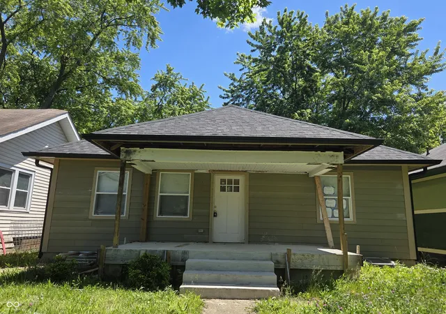 1st image of 1125 N Oakland Ave, Indianapolis, IN 46201 | MLS# 22101424