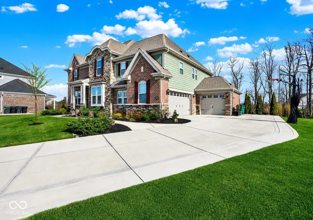5th image of 5683 Oakmont Blvd, Bargersville, IN 46106 | MLS# 22101428