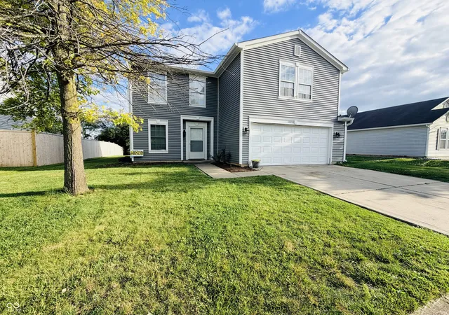 2nd image of 10879 Parker Dr, Indianapolis, IN 46231 | MLS# 22101526
