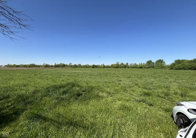 Homes for sale in Clayton, IN | 6690 S County Road 0, Clayton, IN 46118 | MLS# 22101541