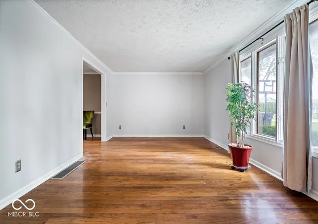 5th image of 1010 Porto Bello St, Pendleton, IN 46064 | MLS# 22101578