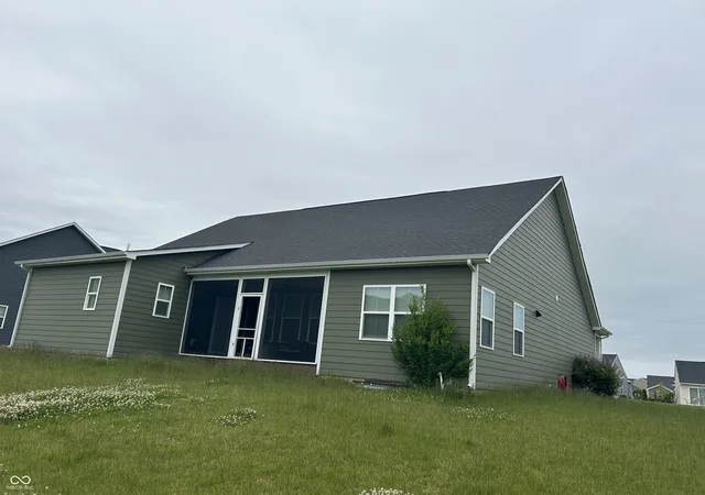 4th image of 298 Larimar Dr, Whiteland, IN 46184 | MLS# 22101586