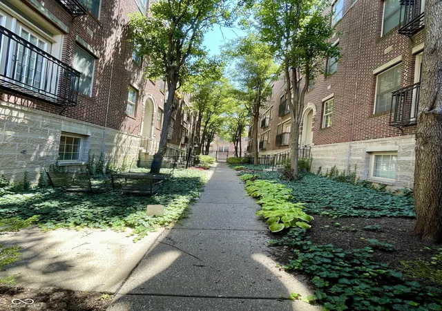 4th image of 220 N Cleveland St #220C, Indianapolis, IN 46204 | MLS# 22101628