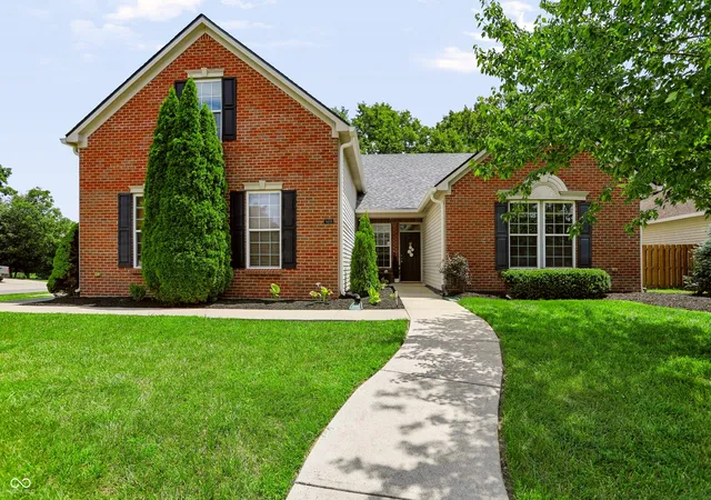 1st image of 9459 N Bayfield Dr, Mc Cordsville, IN 46055 | MLS# 22101663