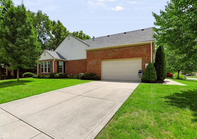 41st image of 9459 N Bayfield Dr, Mc Cordsville, IN 46055 | MLS# 22101663