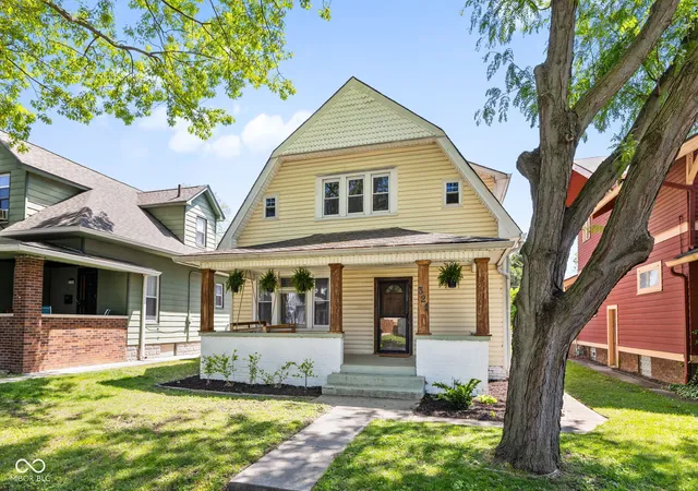 2nd image of 321 N Riley Ave, Indianapolis, IN 46201 | MLS# 22101741