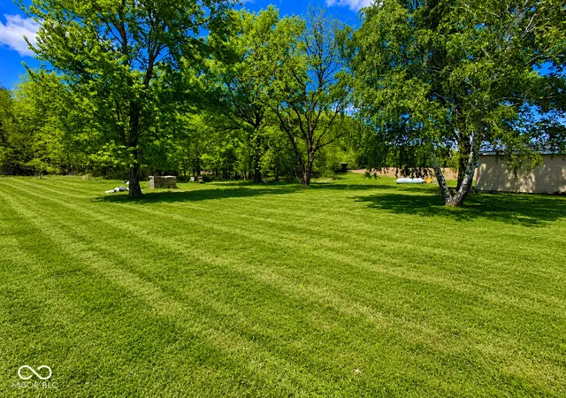 Photo 4 of Single family home for sale at 1878 W Lake Hideaway Rd, Kingman, IN 47952 | MLS# 22101745 | Listing updated on 2026-09-14