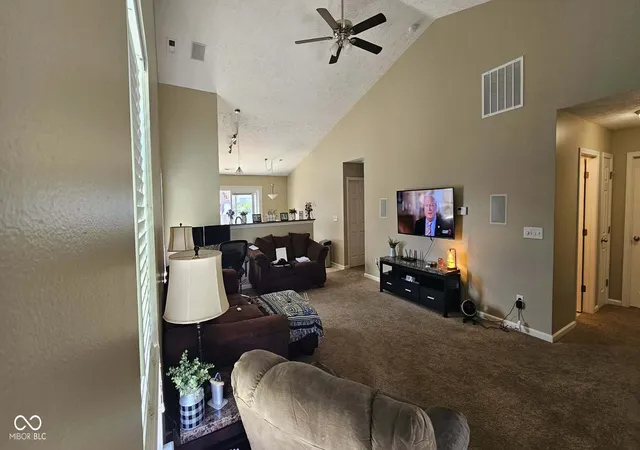 Photo 4 of Single family home for sale at 6192 N Woodhaven Dr, Mc Cordsville, IN 46055 | MLS# 22101760 | Listing updated on 2026-10-26