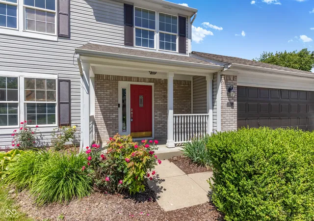 Homes for sale in Indianapolis, IN | 6420 Meadowfield Dr, Indianapolis, IN 46235 | MLS# 22101782