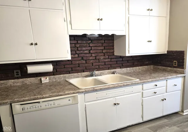 4th image of 1417 N Leland Ave, Indianapolis, IN 46219 | MLS# 22101806