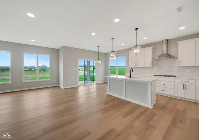 3rd image of 10003 Bitternut Run Ln, Indianapolis, IN 46259 | MLS# 22101863