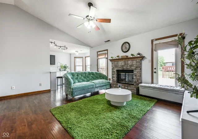 5th image of 1404 Mahony Ct, Indianapolis, IN 46217 | MLS# 22101876