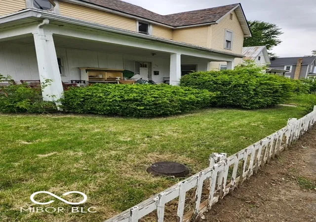 2nd image of 306 N Fulton St, Parker City, IN 47368 | MLS# 22101878