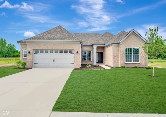 Homes for sale in Indianapolis, IN | 9715 Bitternut Run Ln, Indianapolis, IN 46259 | MLS# 22101884