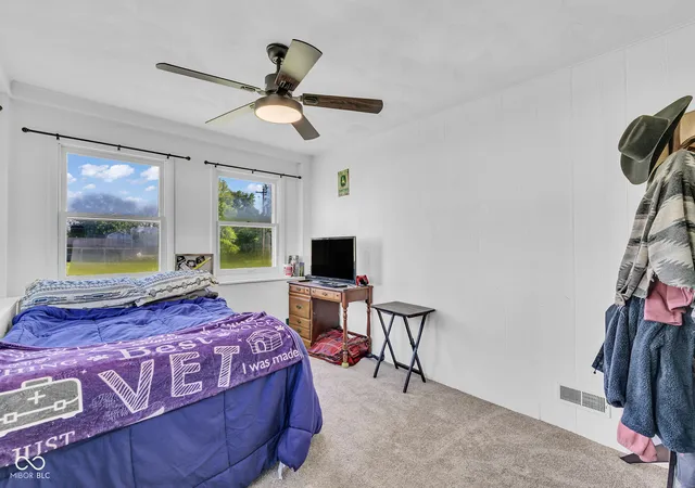 5th image of 422 W Center St, Brazil, IN 47834 | MLS# 22101925