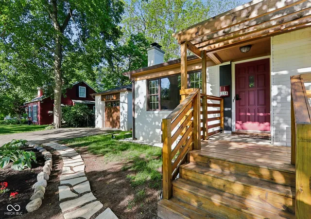 1st image of 5114 Carvel Ave, Indianapolis, IN 46205 | MLS# 22102004