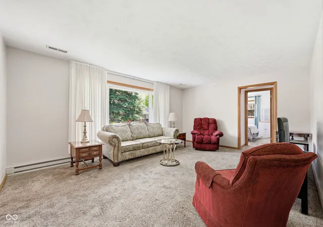 3rd image of 705 Oxford Rd, Anderson, IN 46012 | MLS# 22102014