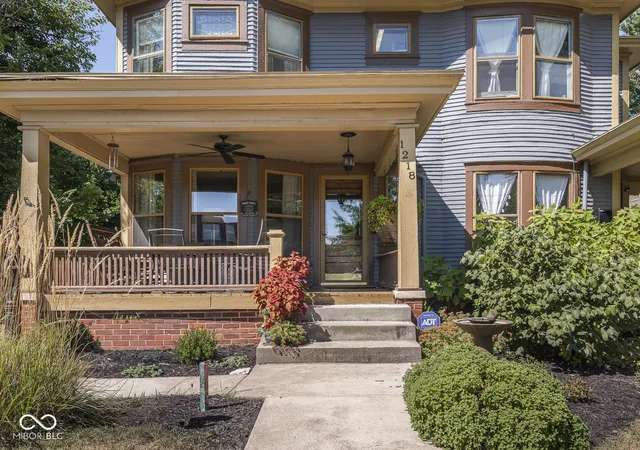2nd image of 1218 Central Ave, Indianapolis, IN 46202 | MLS# 22102109