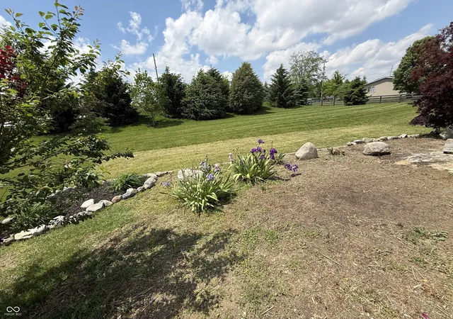 Homes for sale in Whitestown, IN | 4772 Timberline Trl, Whitestown, IN 46075 | MLS# 22102156