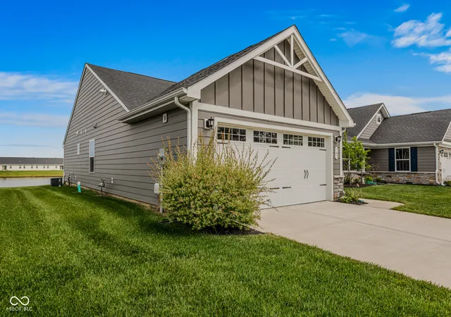 Homes for sale in Whiteland, IN | 147 Wild Turkey Run, Whiteland, IN 46184 | MLS# 22102266