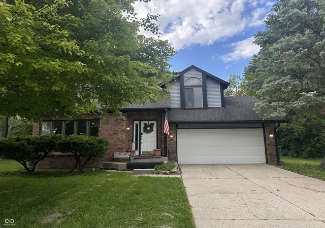 1st image of 5538 Pilgrim Dr, Indianapolis, IN 46254 | MLS# 22102283