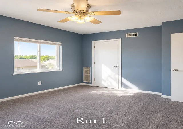 Homes for sale in Indianapolis, IN | 4391 Village Parkway Cir W #5, Indianapolis, IN 46254 | MLS# 22102337