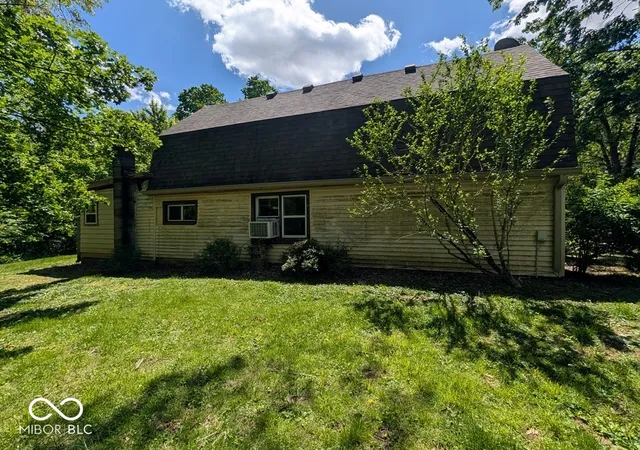 5th image of 925 Pumpkinvine Hill Rd, Martinsville, IN 46151 | MLS# 22102365