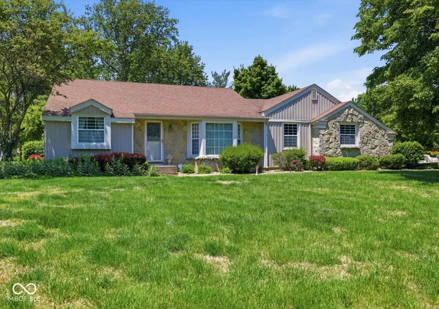 3rd image of 2785 N Fleming Cir, Shelbyville, IN 46176 | MLS# 22102418