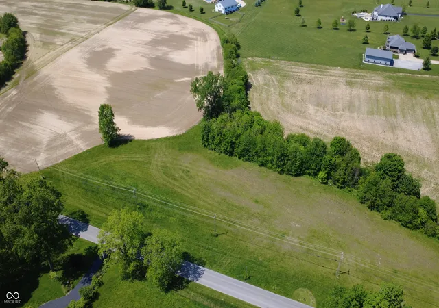 3rd image of 6050 W Smokey Row Rd, Greenwood, IN 46143 | MLS# 22102424