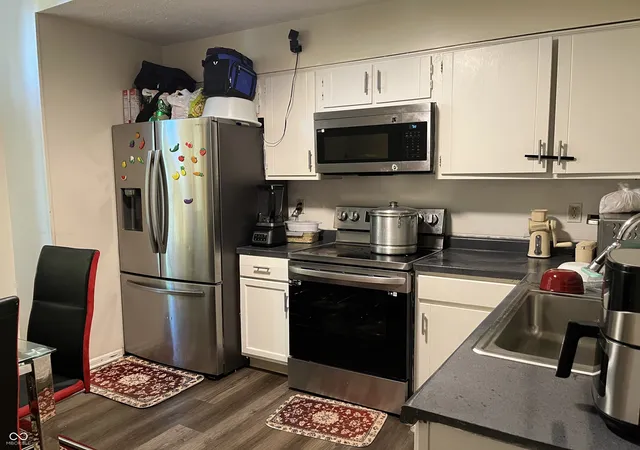 3rd image of 1840 Sandoval Ct, Indianapolis, IN 46214 | MLS# 22102438
