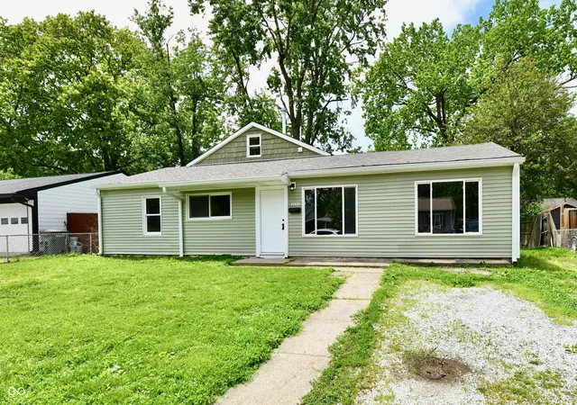 3rd image of 3550 Eisenhower Dr, Indianapolis, IN 46224 | MLS# 22102458