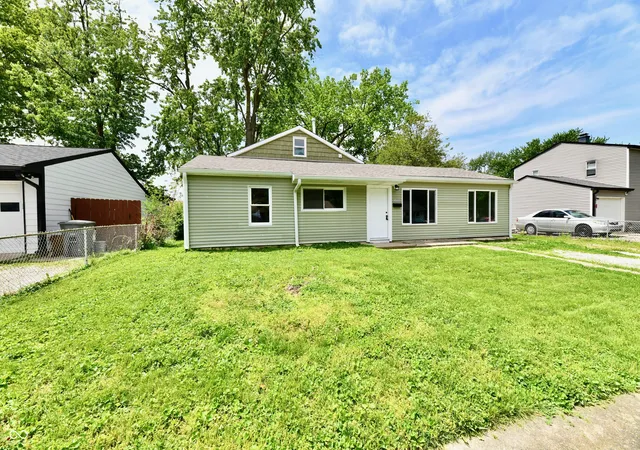 5th image of 3550 Eisenhower Dr, Indianapolis, IN 46224 | MLS# 22102458