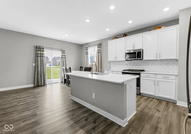 Photo 3 of Single family home for sale at 8856 Boylan Pl, Pendleton, IN 46064 | MLS# 22102465 | Listing updated on 2026-10-17