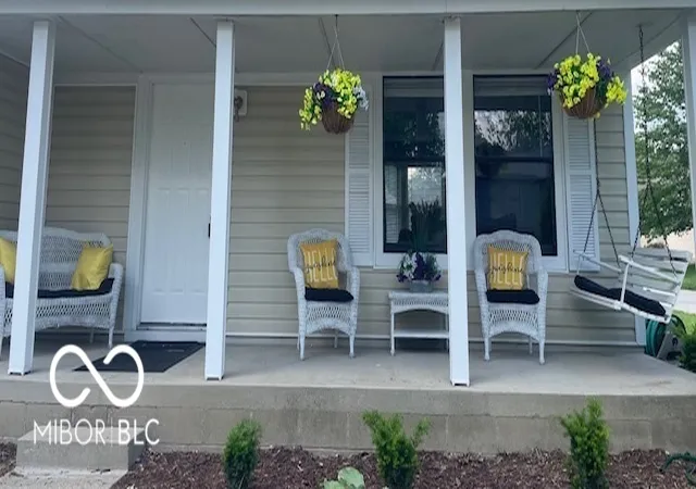 Photo 2 of Single family home for sale at 5760 Liberty Crk Dr W, Indianapolis, IN 46254 | MLS# 22102481 | Listing updated on 2026-09-14