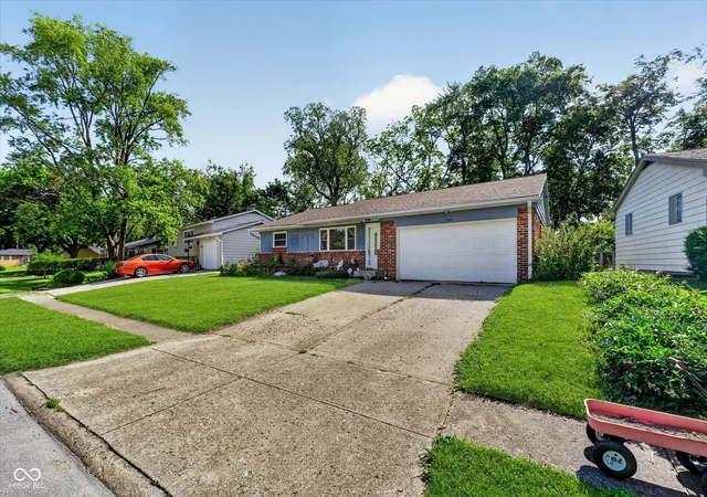 Homes for sale in Plainfield, IN | 504 Magnolia Dr, Plainfield, IN 46168 | MLS# 22102489
