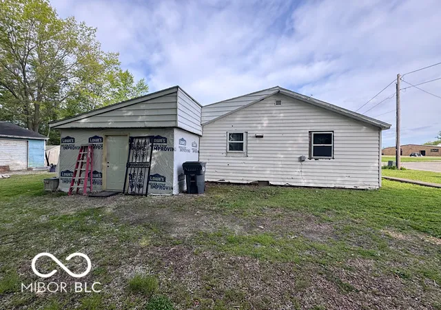 4th image of 211 W Pearl St, Dunkirk, IN 47336 | MLS# 22102492