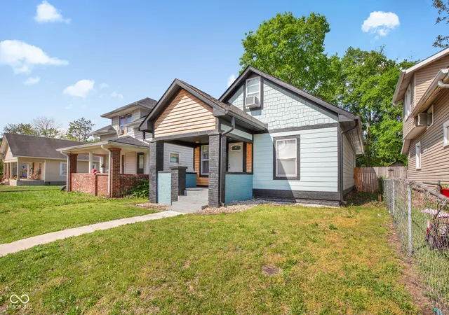 Homes for sale in Indianapolis, IN | 1450 N Holmes Ave, Indianapolis, IN 46222 | MLS# 22102494