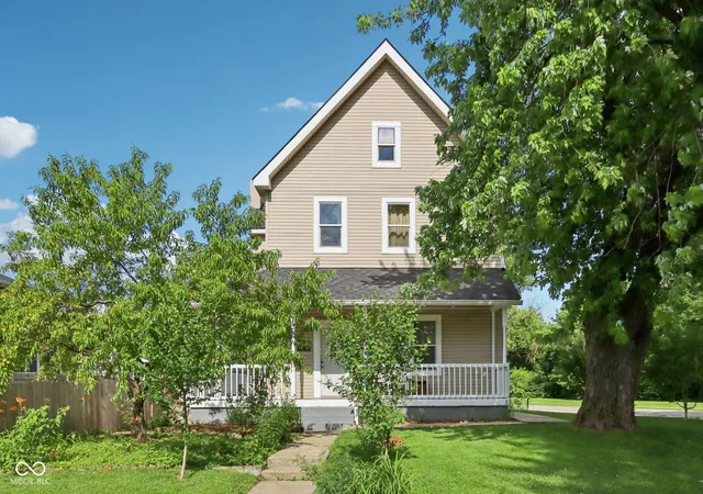 1st image of 1129 Trowbridge St, Indianapolis, IN 46203 | MLS# 22102524