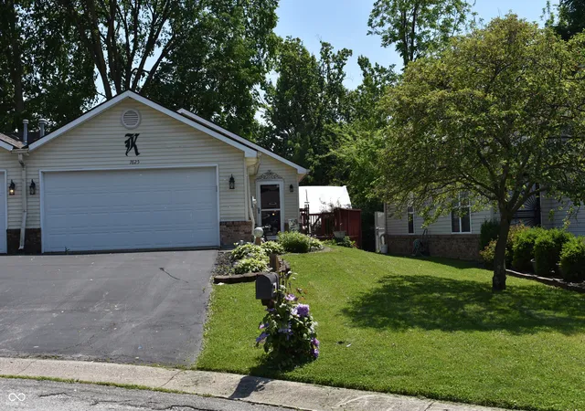 1st image of 7625 Orchard Village Dr, Indianapolis, IN 46217 | MLS# 22102572