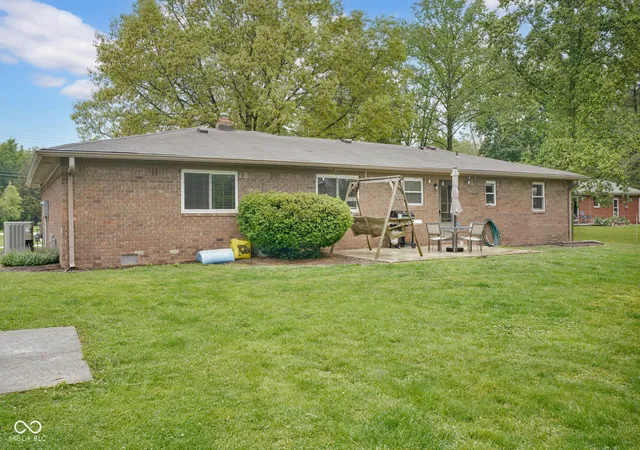 Homes for sale in Avon, IN | 4611 E County Road 100 N, Avon, IN 46123 | MLS# 22102587