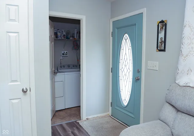 Photo 2 of Single family home for sale at 10609 Northern Dancer Dr, Indianapolis, IN 46234 | MLS# 22102605 | Listing updated on 2026-06-22