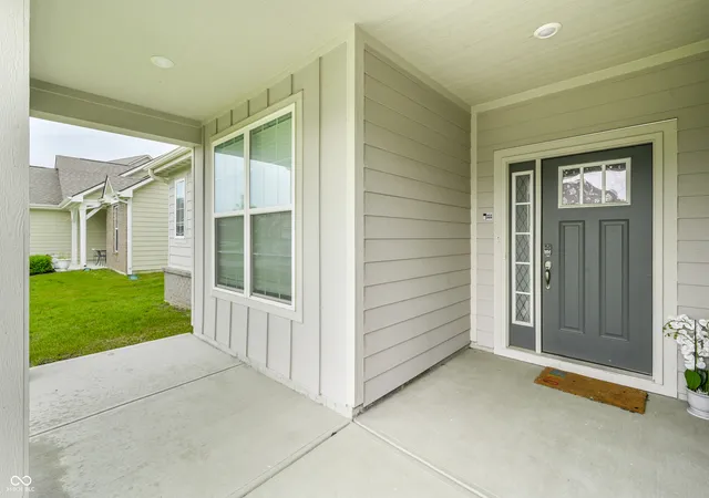 4th image of 2560 Lanai Ln, Greenwood, IN 46143 | MLS# 22102606