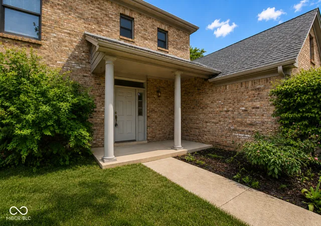 2nd image of 5635 Arabian Ct, Indianapolis, IN 46228 | MLS# 22102632