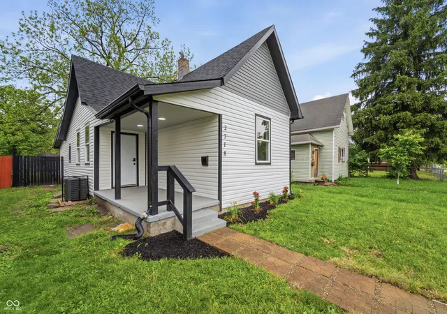 5th image of 2718 Station St, Indianapolis, IN 46218 | MLS# 22102648