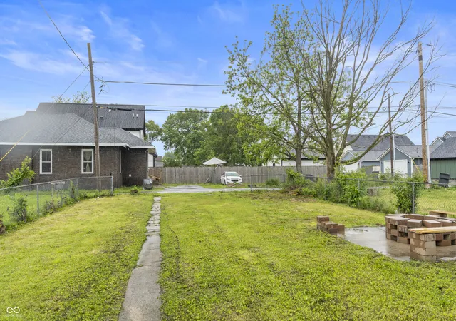 19th image of 1107 W 18th St, Indianapolis, IN 46202 | MLS# 22102661