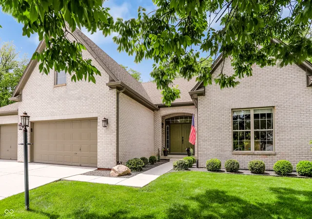 1st image of 4300 Tally Ho Cir, Zionsville, IN 46077 | MLS# 22102677