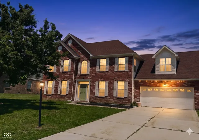 Photo 3 of Single family home for sale at 10142 Ironway Dr, Indianapolis, IN 46239 | MLS# 22102685 | Listing updated on 2026-09-30