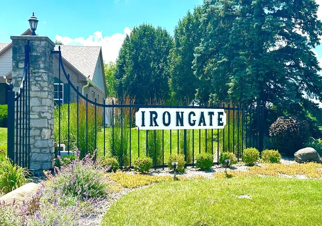 Photo 3 of Single family home for sale at 10142 Ironway Dr, Indianapolis, IN 46239 | MLS# 22102685 | Listing updated on 2026-09-30